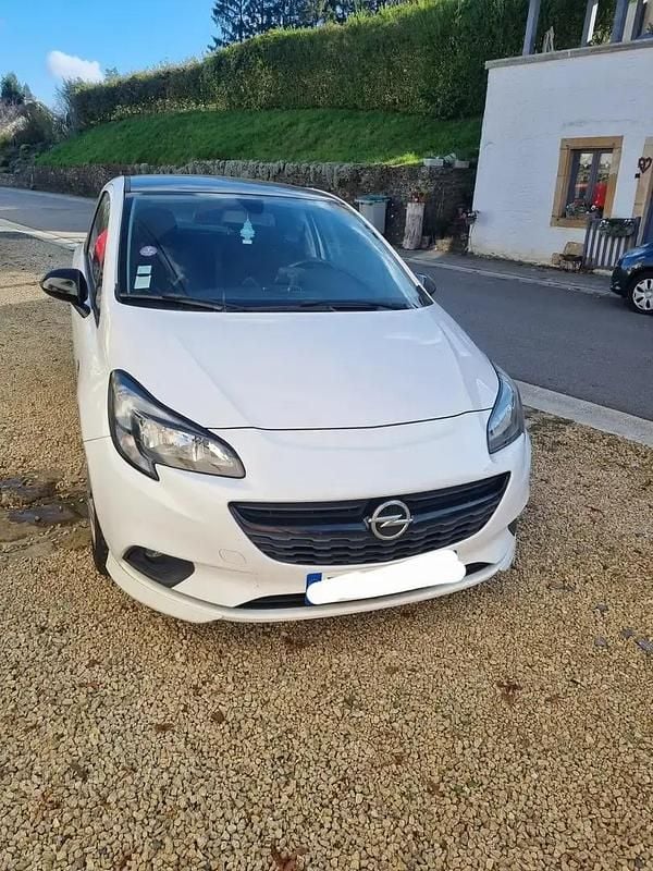 Blanc Occasion 2016 Opel Corsa Berline | 5 990 € (Prix juste) - Image 1/4