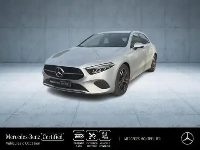 Argent hightech métallisé Occasion 2023 Mercedes A180 Progressive Berline | 26 900 € (Bon prix) - Image 1/4