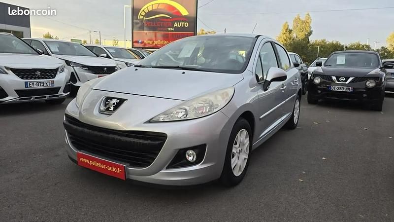 Gris Occasion 2013 Peugeot 207 Berline | 6 890 € (Prix juste) - Image 1/4