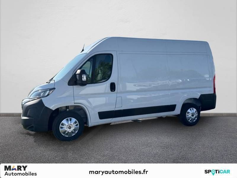 Blanc Nouvelle 2024 Peugeot Boxer S Van | 38 200 € (Prix cher) - Image 1/3