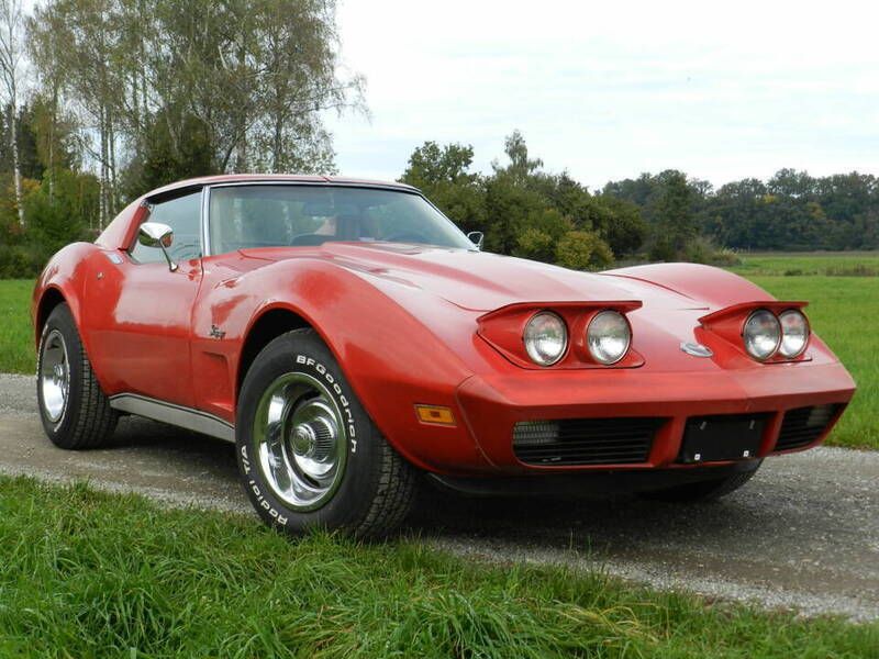 Rouge Utilisé 1974 Chevrolet Corvette Stingray Coupé | 16 990 € - Image 1/3