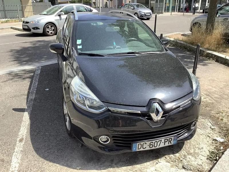 Noir Occasion 2014 Renault Clio GrandTour Life Break | 7 400 € (Prix juste) - Image 1/4