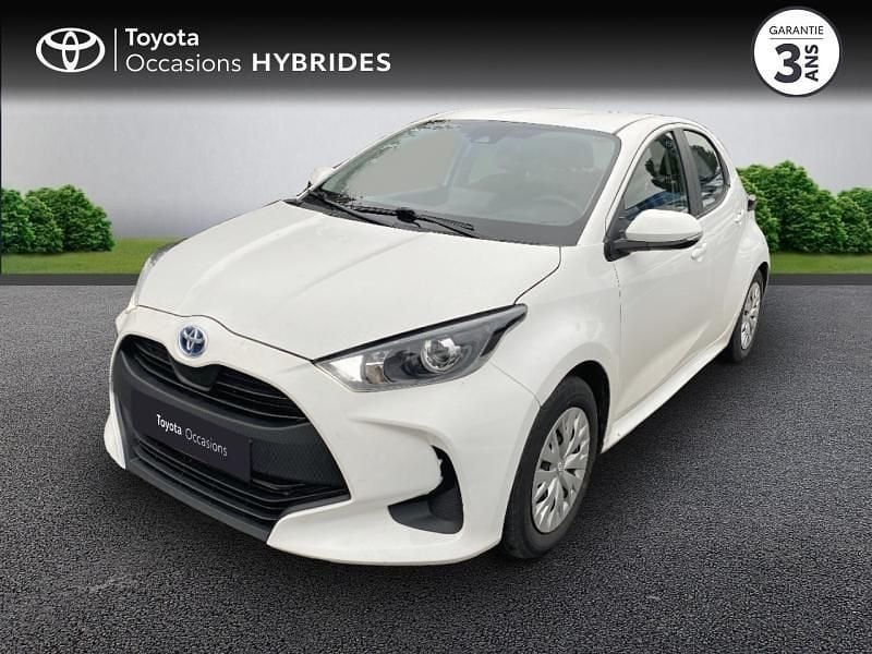Blanc Occasion 2022 Toyota Yaris Hybrid Berline | 17 990 € (Bon prix) - Image 1/4