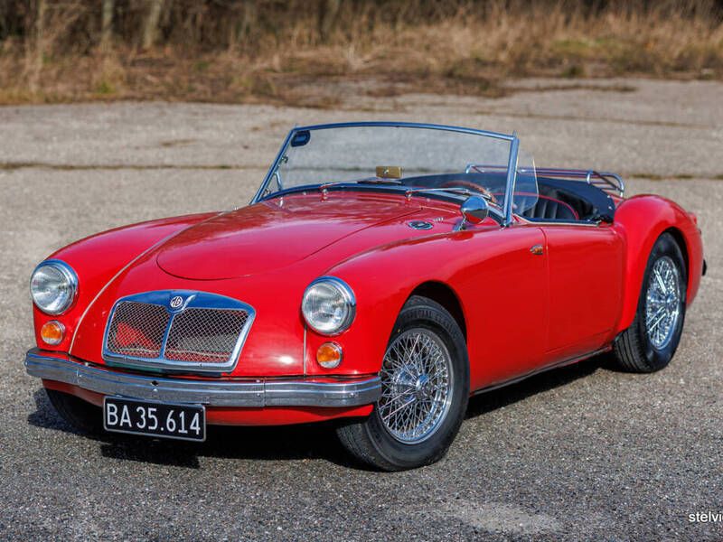 Rouge Utilisé 1960 MG 1600 Cabriolet | 32 800 € - Image 1/4