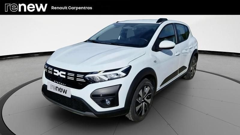 Blanc Utilisé 2025 Dacia Sandero Expression Citadine | 16 990 € (Prix juste) - Image 1/4