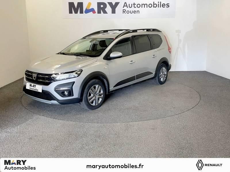 Gris Utilisé 2022 Dacia Jogger Comfort Coupé | 17 990 € - Image 1/3