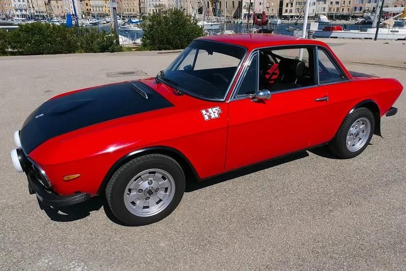 Rouge Occasion 1972 Lancia Fulvia Coupé | 52 000 € - Image 1/4