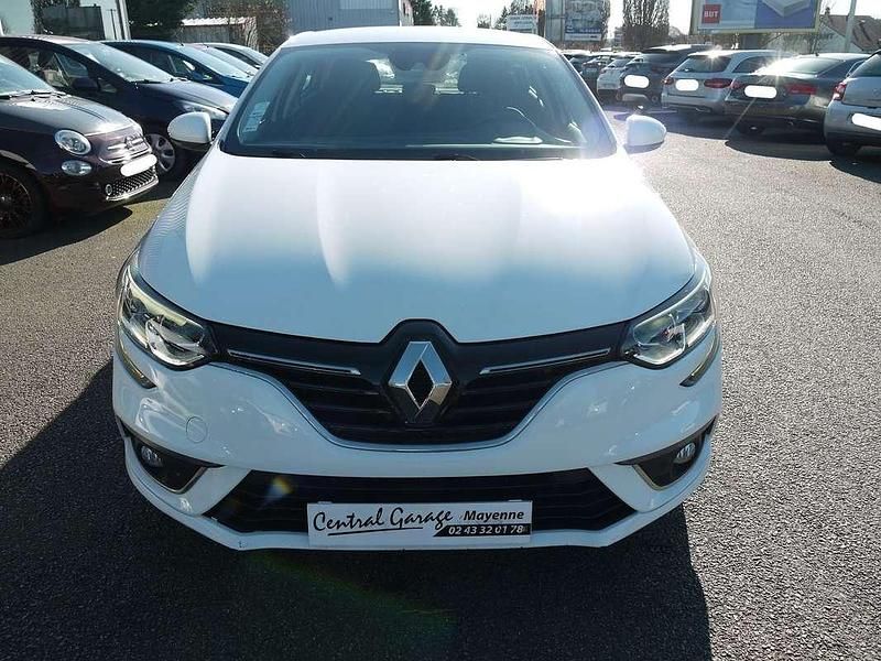 Occasion Renault Mégane IV Business 117 ch (86 kW) 2020 Blanc Berline