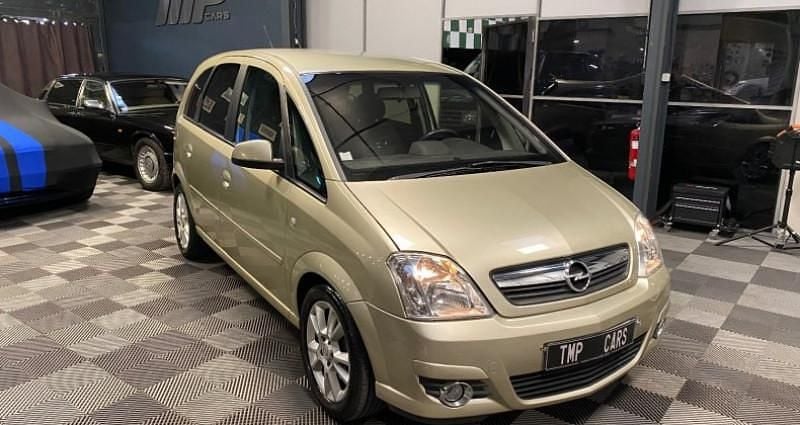 Utilisé 2009 Opel Meriva Cosmo Monospace | 4 990 € - Image 1/4