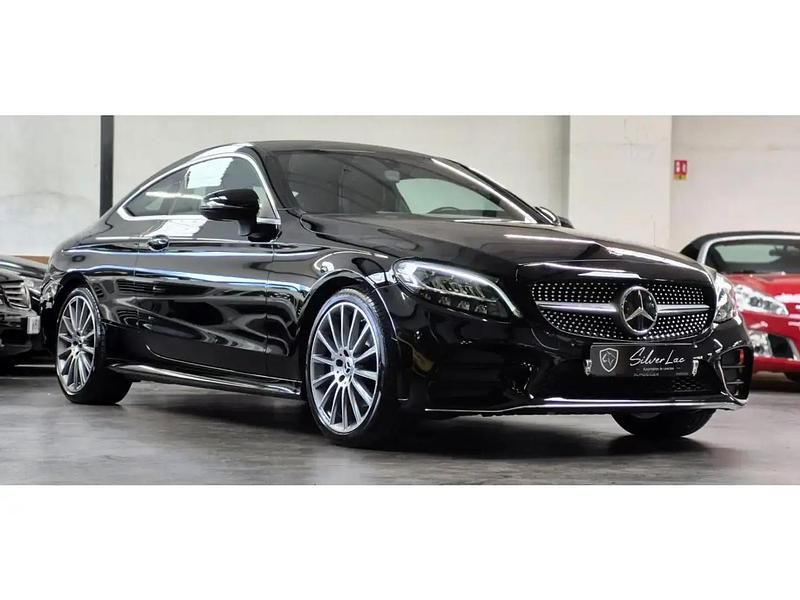 Noir Utilisé 2022 Mercedes C200 AMG line Coupé | 35 490 € (Bon prix) - Image 1/4