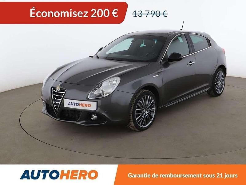 Occasion Alfa Romeo Giulietta Exclusive 150 ch (110 kW) 2015 Gris Berline