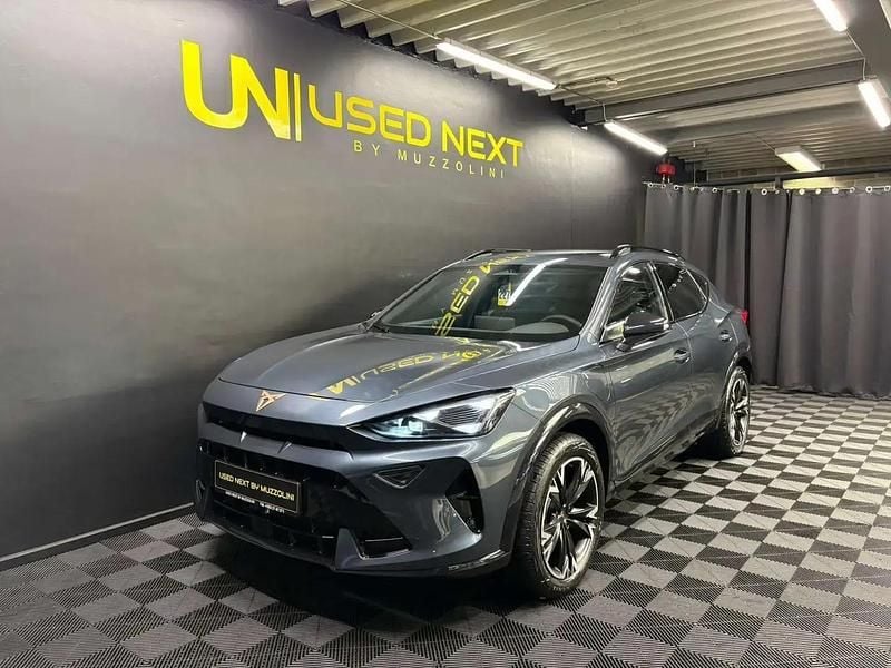 Gris Nouvelle 2025 Cupra Formentor SUV | 37 846 € (Prix juste) - Image 1/4