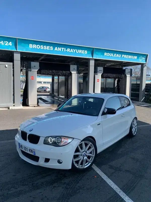 Utilisé 2009 BMW 118 Sport Line Citadine | 4 900 € (Prix juste) - Image 1/4