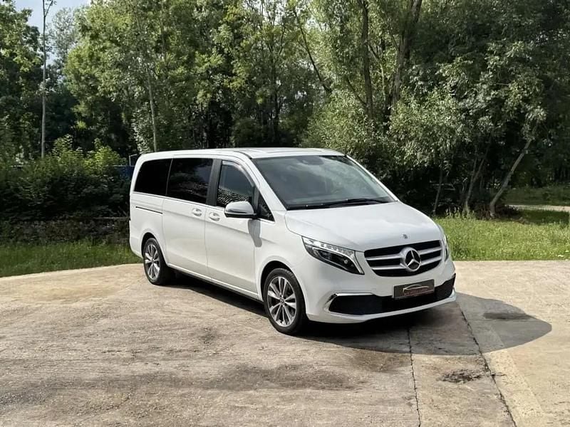 Blanc Utilisé 2020 Mercedes V250 Exclusive Monospace | 50 000 € - Image 1/4