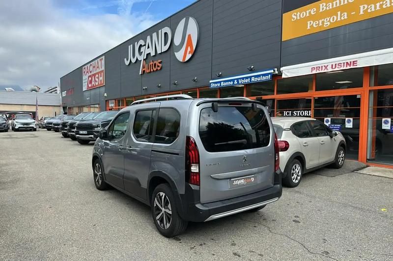 Image 2/4