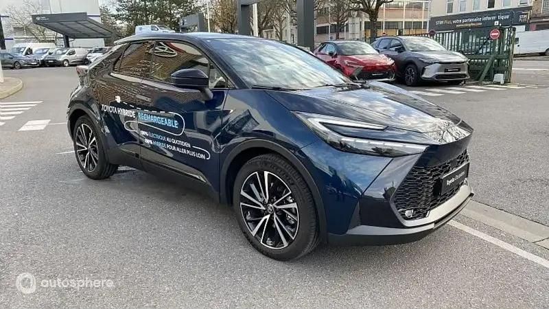 Bleu persan métallisé biton Utilisé 2024 Toyota C-HR SUV | 41 890 € - Image 1/4