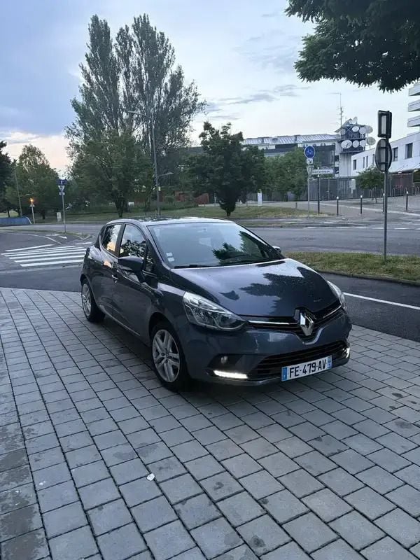 Utilisé 2019 Renault Clio IV Business Berline | 7 300 € (Super prix) - Image 1/4