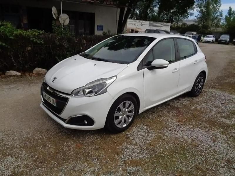 Blanc Occasion 2017 Peugeot 208 Active Citadine | 5 900 € - Image 1/4