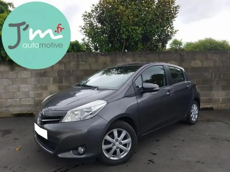 Utilisé 2014 Toyota Yaris Berline | 8 990 € - Image 1/4