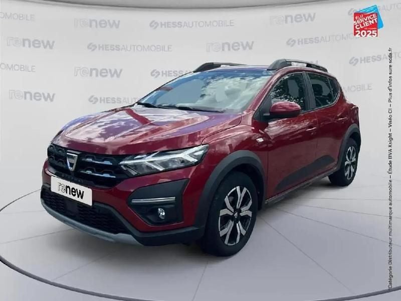 Rouge Utilisé 2022 Dacia Sandero Comfort Citadine | 14 499 € (Prix juste) - Image 1/4