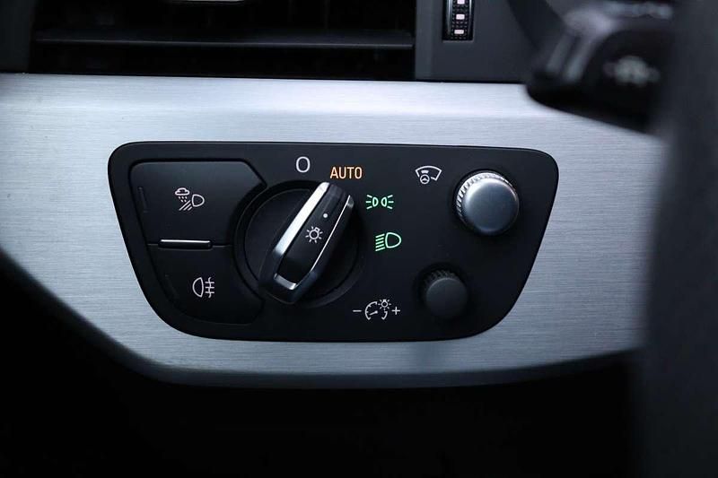 Occasion Audi A5 Sportback S-Line 190 ch (139 kW) 2020 Gris Citadine