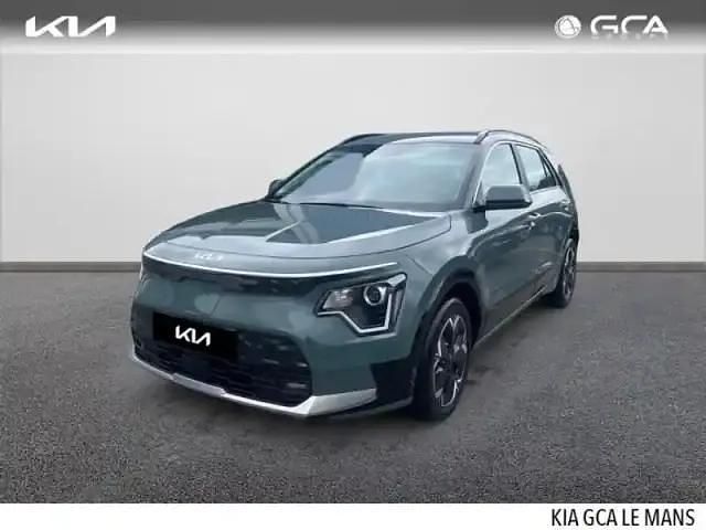 Vert Utilisé 2024 Kia e-Niro Active SUV | 38 490 € - Image 1/4