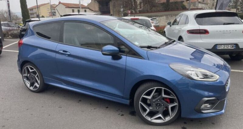 Utilisé 2019 Ford Fiesta Citadine | 21 990 € (Prix juste) - Image 1/4