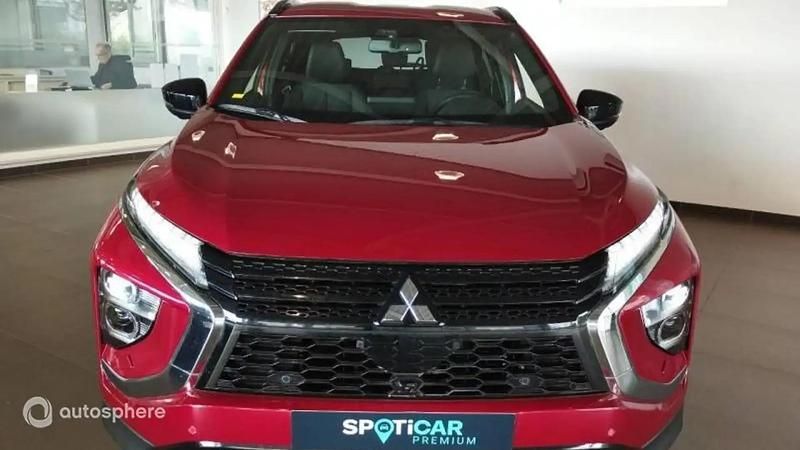 Rouge Nouvelle 2024 Mitsubishi Eclipse Cross SUV | 30 999 € - Image 1/4