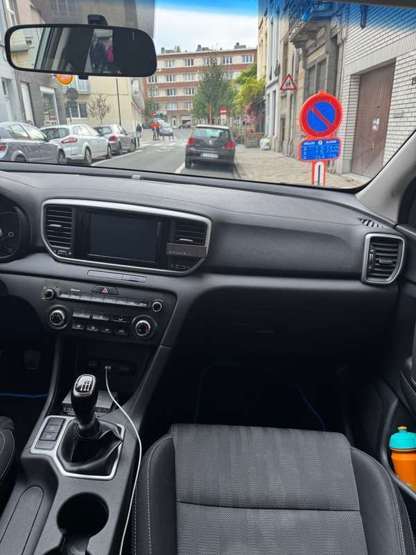 Image 4/4