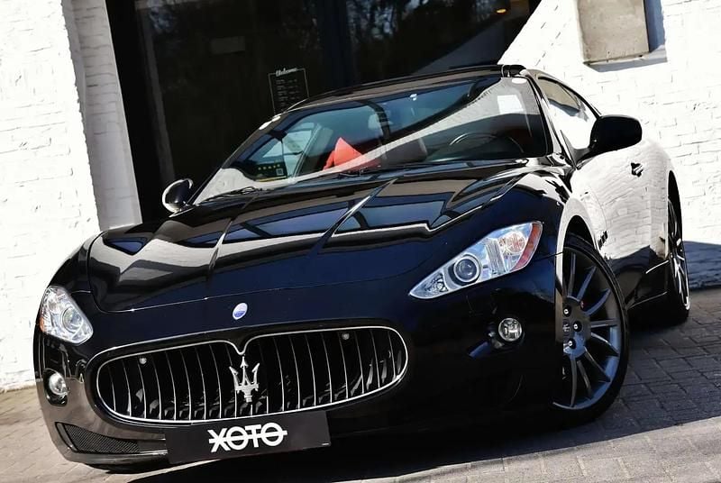 Gris Occasion 2009 Maserati Granturismo Coupé | 49 950 € (Bon prix) - Image 1/4