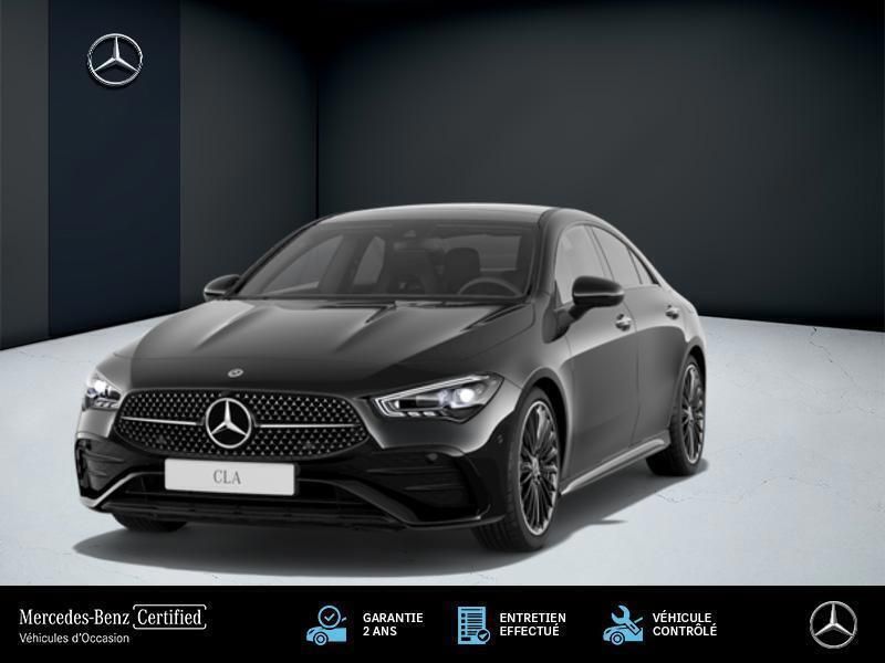 Noir Utilisé 2024 Mercedes CLA250 Berline | 44 900 € - Image 1/3