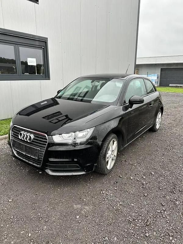 Utilisé 2010 Audi A1 Ambition Berline | 6 990 € - Image 1/4