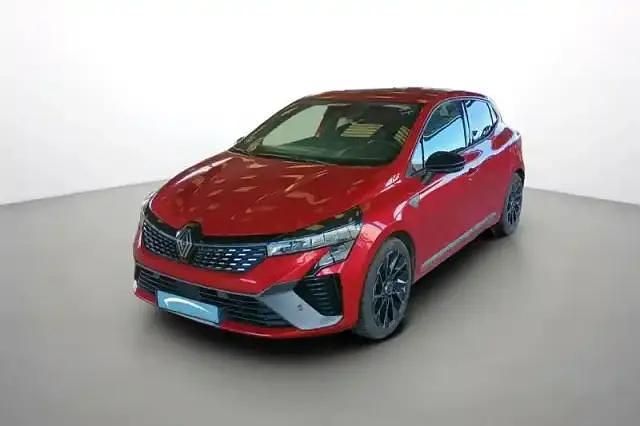 Rouge Occasion 2023 Renault Clio V Berline | 21 500 € (Prix cher) - Image 1/4