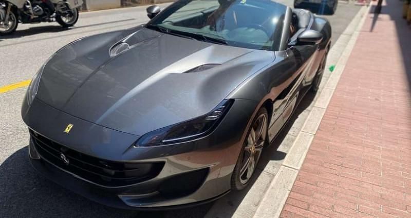 Utilisé 2019 Ferrari Portofino Coupé | 197 900 € (Prix juste) - Image 1/4