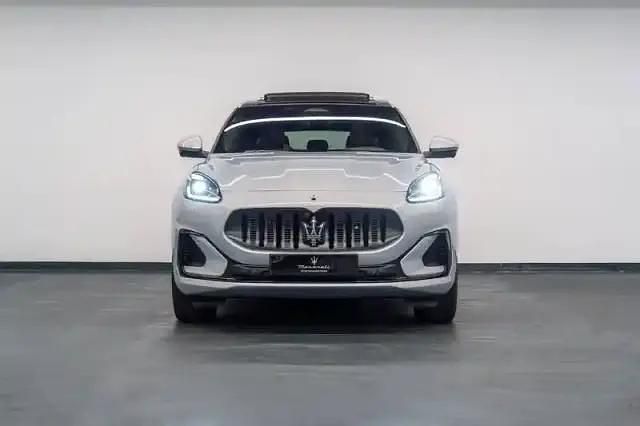 Blanc Utilisé 2024 Maserati Grecale Folgore SUV | 79 900 € - Image 1/4