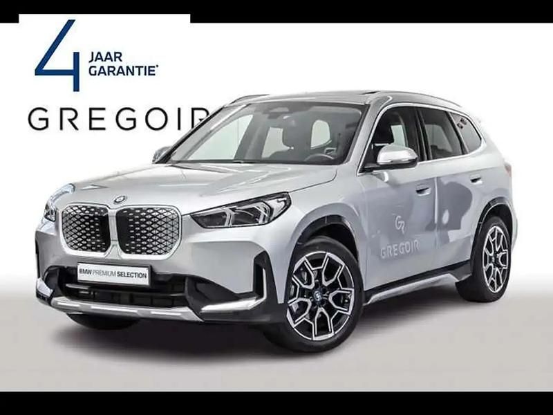 Gris Occasion 2025 BMW iX1 Comfort Edition SUV | 48 450 € - Image 1/4