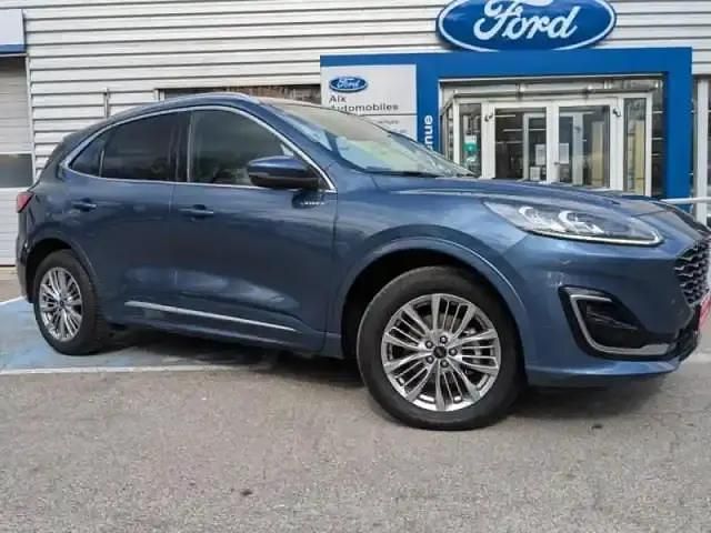 Bleu Occasion 2023 Ford Kuga Vignale SUV | 24 990 € (Bon prix) - Image 1/4