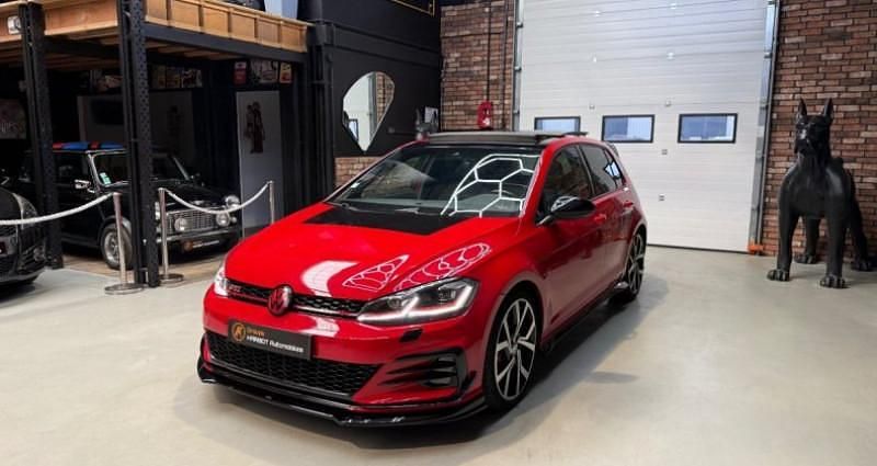 Utilisé 2019 VW Golf VII GTI Berline | 25 990 € (Prix juste) - Image 1/4