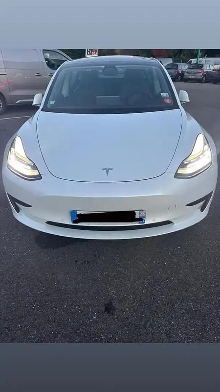 Utilisé 2020 Tesla Model 3 Standard Range Plus Berline | 18 500 € (Prix assez cher) - Image 1/4