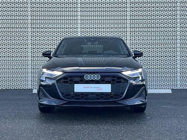 Occasion Audi A3 Business 116 ch (85 kW) 2025 Noir mythique métallisé