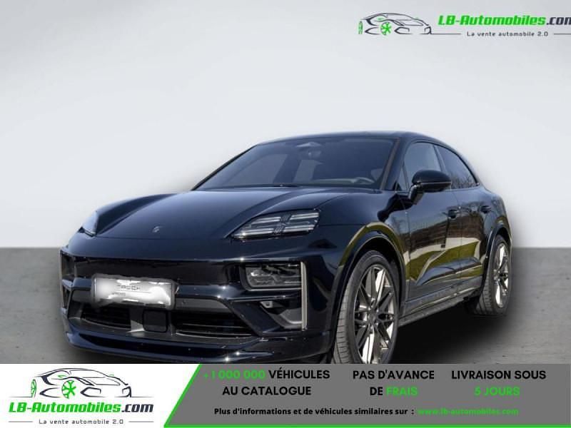Utilisé 2025 Porsche Macan Turbo SUV | 140 100 € - Image 1/4