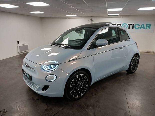 Bleu Utilisé 2022 Fiat 500e Citadine | 16 970 € (Prix juste) - Image 1/4