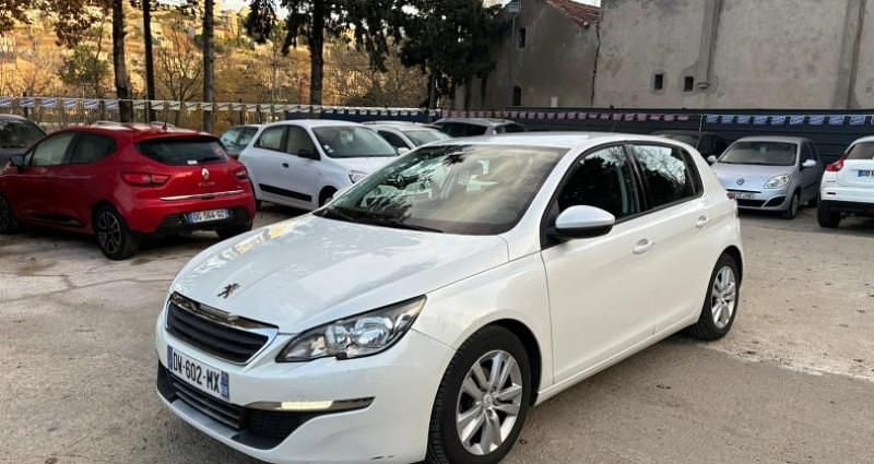 Occasion Peugeot 308 Active 92 ch (67 kW) 2014 Blanc Berline