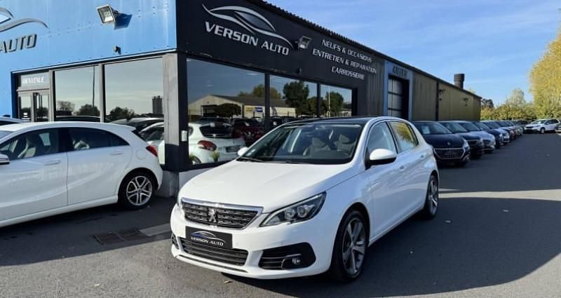 Utilisé 2018 Peugeot 308 Berline | 12 990 € (Prix juste) - Image 1/4