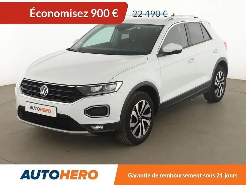 Blanc Utilisé 2021 VW T-Roc Active SUV | 21 590 € (Bon prix) - Image 1/2