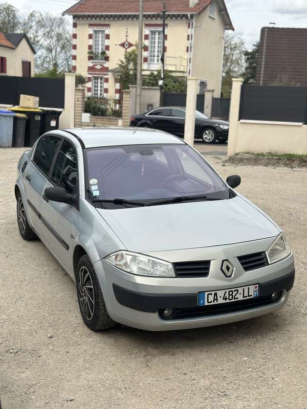 Image 3/4