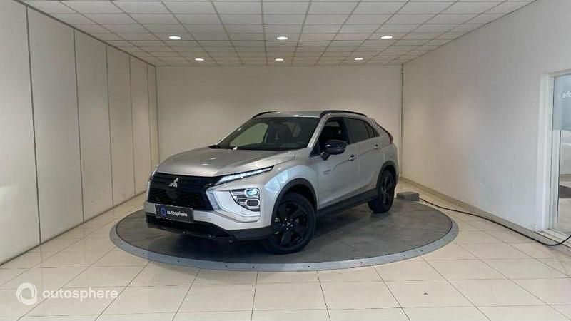 Gris Utilisé 2024 Mitsubishi Eclipse Cross SUV | 30 299 € - Image 1/4