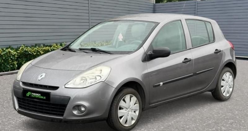 Occasion 2010 Renault Clio III Authentique Citadine | 5 990 € - Image 1/4