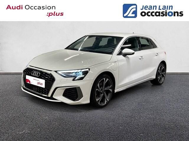 Blanc ibis Occasion 2023 Audi A3 Sportback e-tron S-Line Citadine | 31 390 € (Prix juste) - Image 1/4