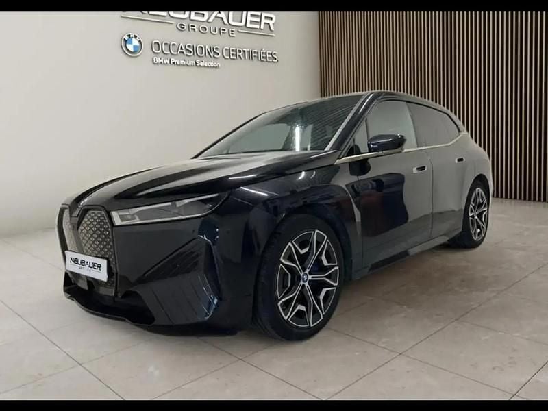 Noir Utilisé 2021 BMW iX Sport Line SUV | 55 990 € (Prix assez cher) - Image 1/4